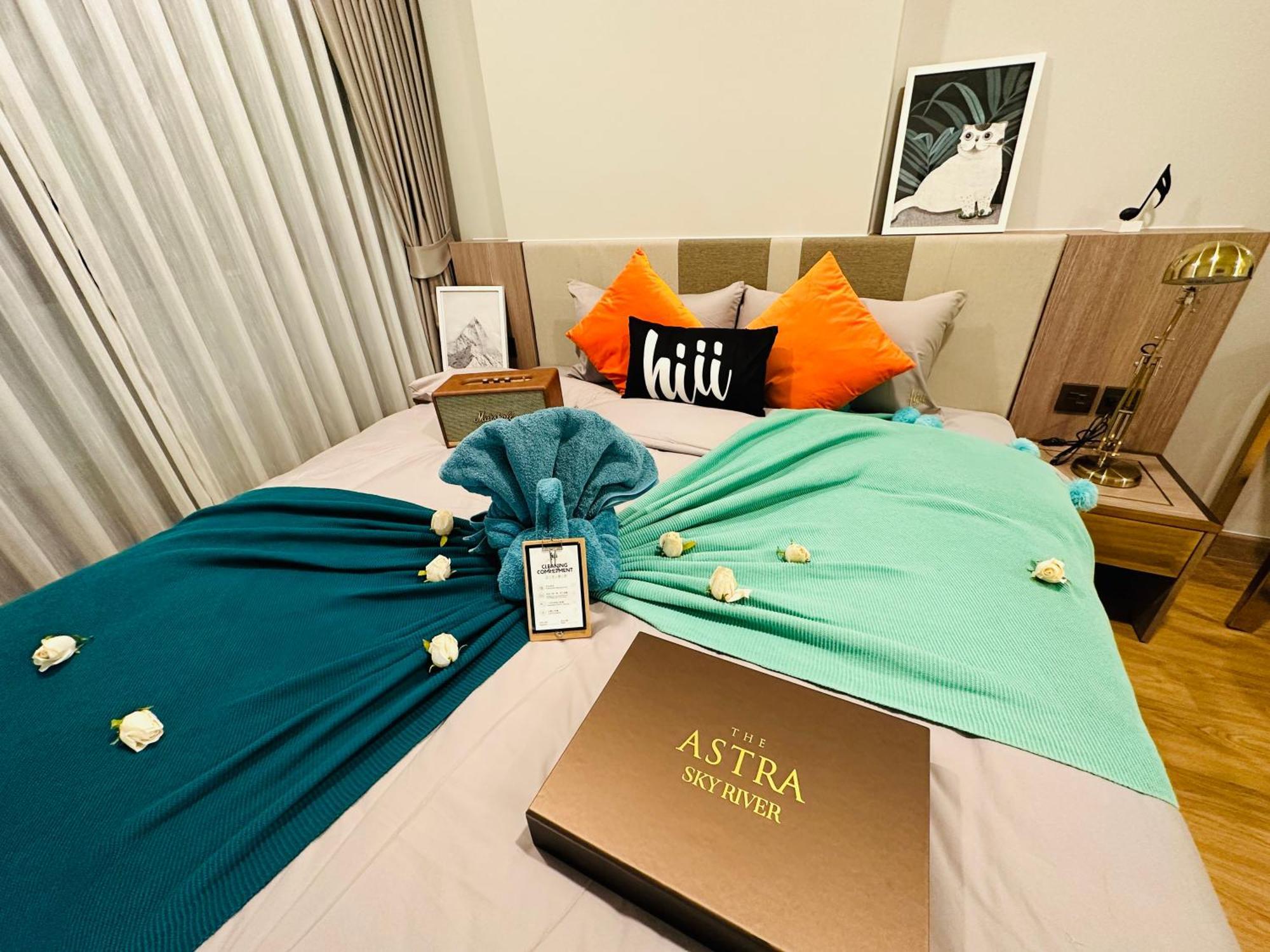 Astra Sky River Paronama Pool Luxury Changklan شيانغ ماي المظهر الخارجي الصورة